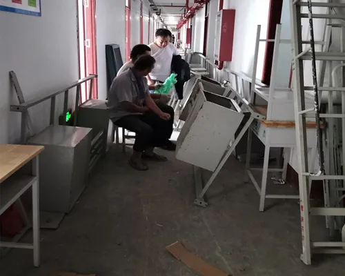 学校学生宿舍搬迁.webp
