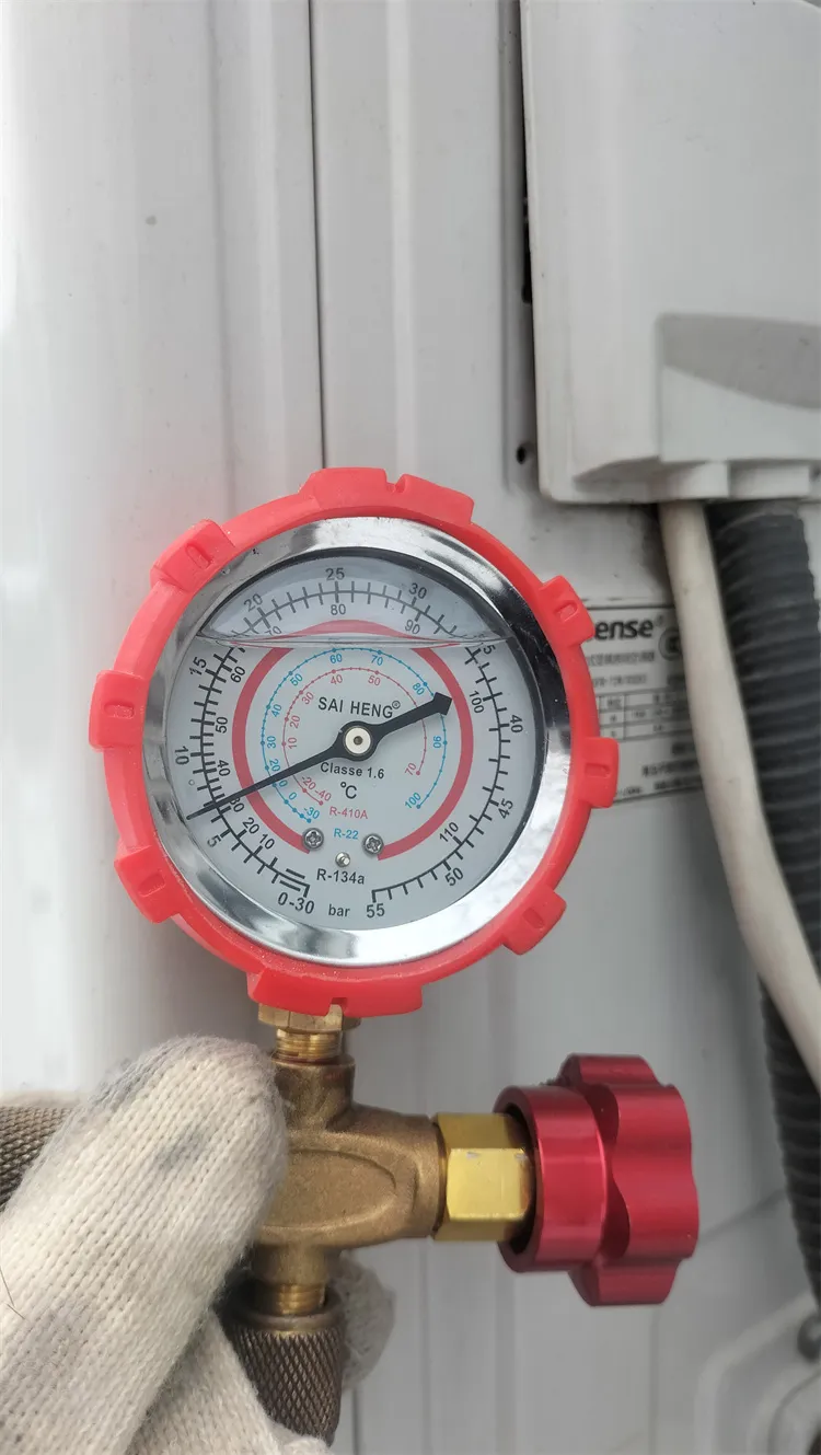 空调加氟.webp 空调加氟.webp